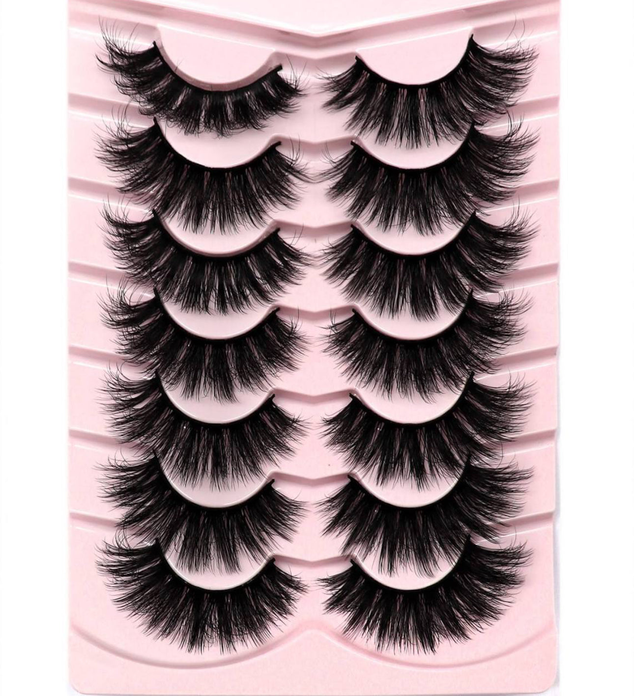 “It girl” Lashes